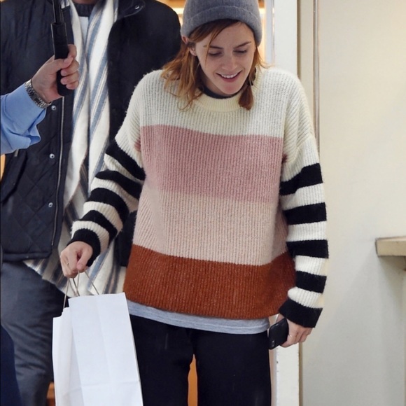 Truly madly deeply Caroline sweater as seen on emma watson ! - Picture 5 of 5